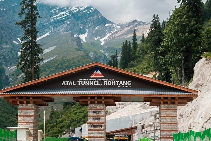 Kullu Manali Tour Package SISSU AND ATAL TUNNEL